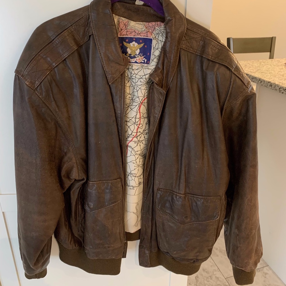 The Limited Vintage 80s Bomber Jacket- size L